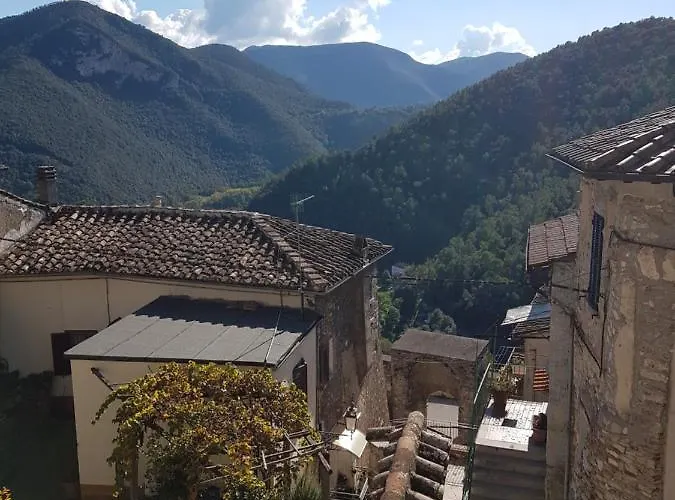 Borgo Nel Tempo Collestatte